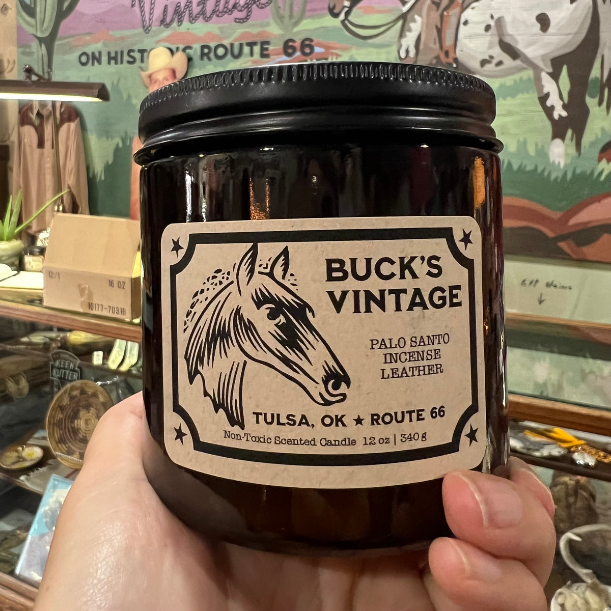 Buck’s Vintage Candle 12oz