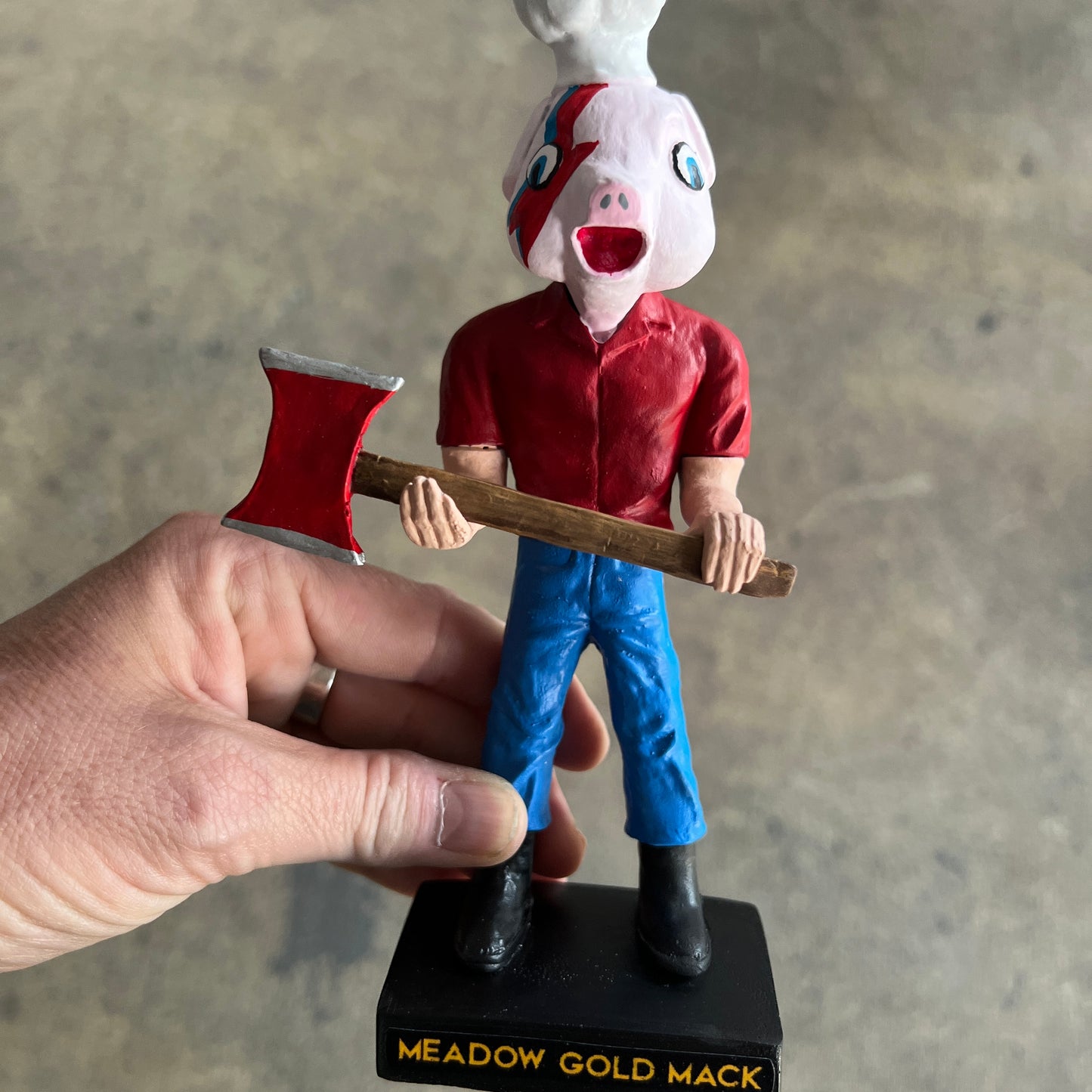 Piggy Stardust 6” Sculpture Island Statue